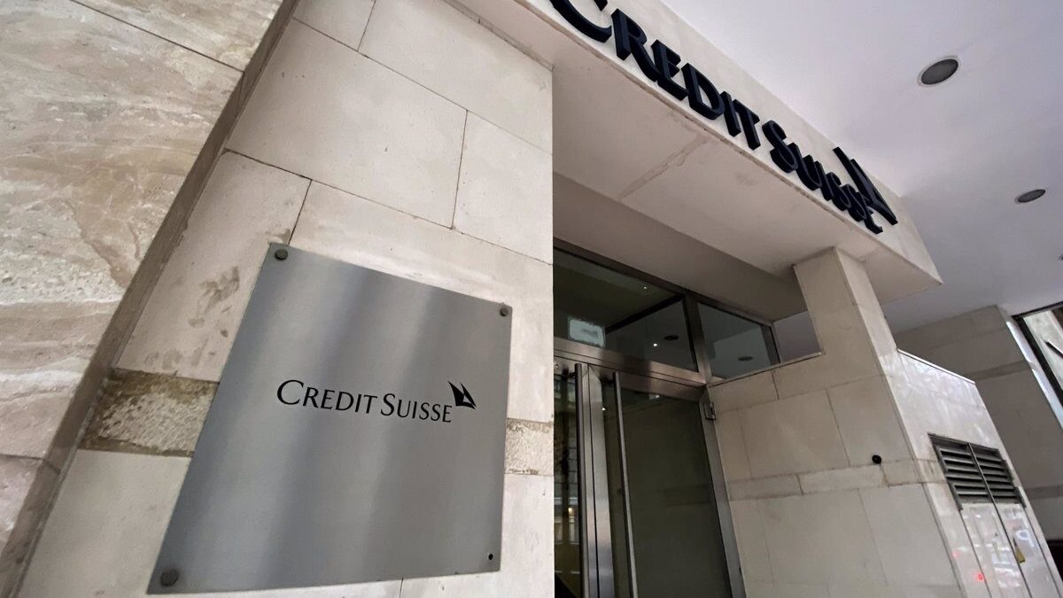 La sangría continúa en Credit Suisse con la pérdida del 39% de su patrimonio